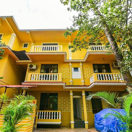 Oyo 17309 Maya'S Holiday House Calangute Buitenkant foto